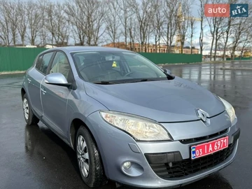 Авто Renault Megane 2010 № 8681090
