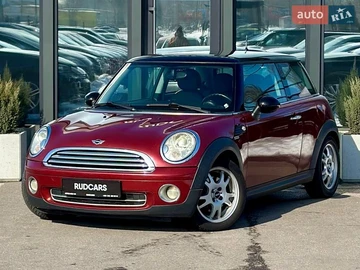 Авто MINI Clubman 2007 № 8681100
