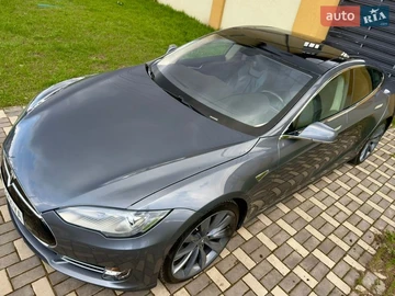 Авто Tesla Model S 2013 № 8681316