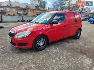 Авто Skoda Praktik 2010 № 8681622