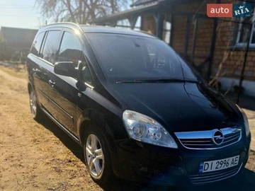 Авто Opel Zafira 2010 № 8681844