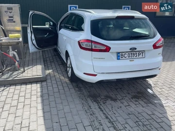 Авто Ford Mondeo 2013 № 8681874
