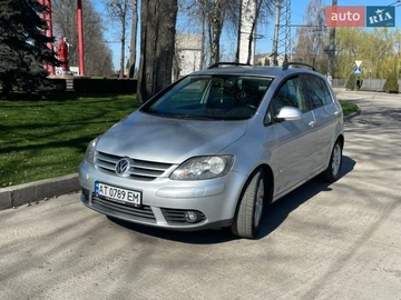 Авто Volkswagen Golf Plus 2008 № 8681889