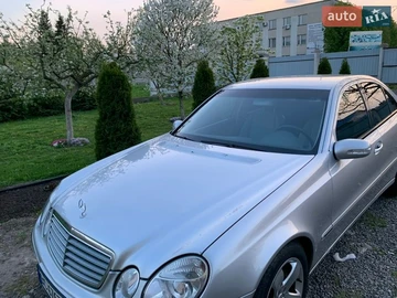 Авто Mercedes E-Class 2002 № 8681908