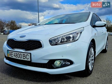 Авто KIA Ceed 2013 № 8682040