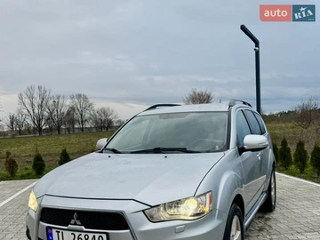 Авто Mitsubishi Outlander 2010 № 8682049