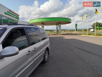 Авто KIA Carnival 2004 № 8682153