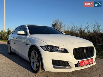 Авто Jaguar Xf 2017 № 8682174