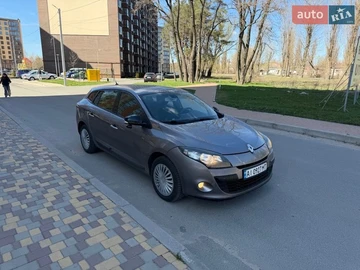 Авто Renault Megane 2011 № 8682653