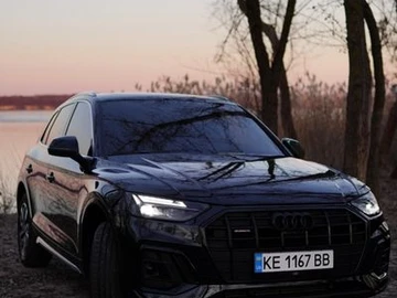 Авто Audi Q5 2022 № 8682883