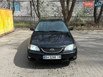 Авто Toyota Avensis 2002 № 8682935