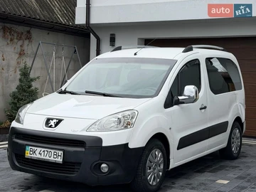 Авто Peugeot Partner 2010 № 8683108