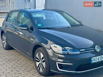 Авто Volkswagen E-Golf 2020 № 8683250