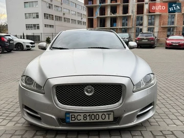 Авто Jaguar Xj 2012 № 8683259