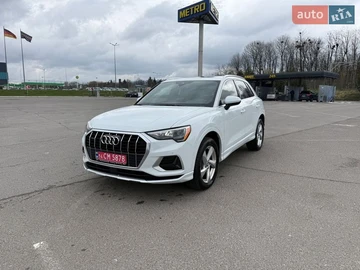 Авто Audi Q3 2019 № 8683411