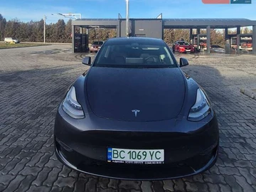 Авто Tesla Model Y 2020 № 8683421