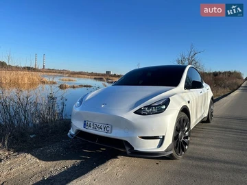 Авто Tesla Model Y 2022 № 8683438