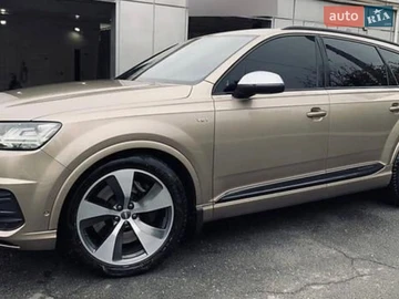 Авто Audi Sq7 2018 № 8683482