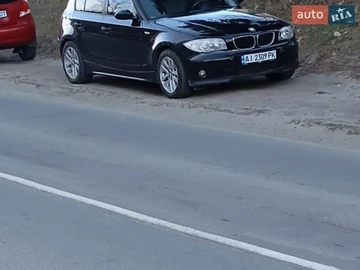 Авто BMW 1 Series 2005 № 8683503