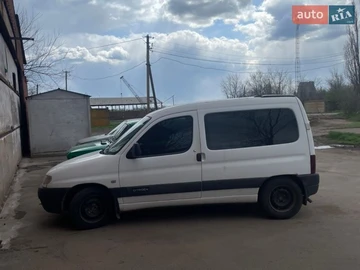 Авто Citroen Berlingo 2002 № 8683504