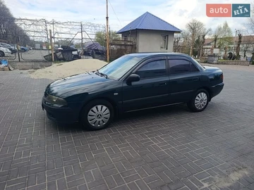 Авто Mitsubishi Carisma 2000 № 8683515
