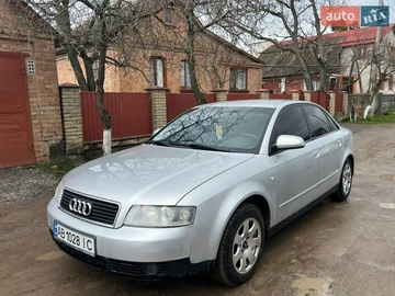 Авто Audi A4 2001 № 8683547