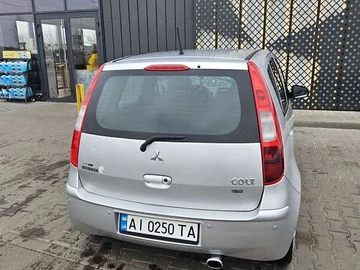 Авто Mitsubishi Colt 2005 № 8683552