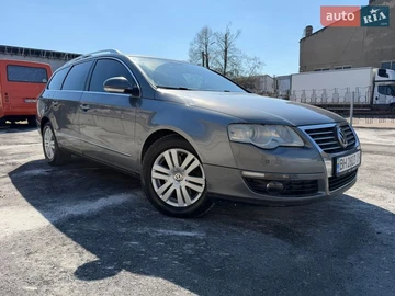Авто Volkswagen Passat 2005 № 8683611