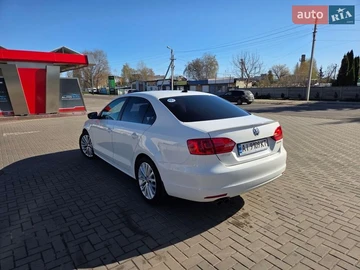 Авто Volkswagen Jetta 2012 № 8683835
