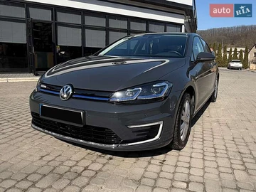 Авто Volkswagen Golf 2020 № 8684082