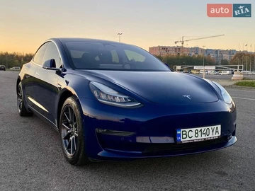 Авто Tesla Model 3 2018 № 8684101