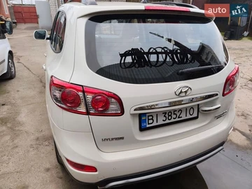Авто Hyundai Santa Fe 2012 № 8684111