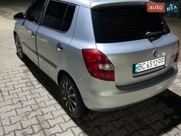 Авто Skoda Fabia 2008 № 8684503
