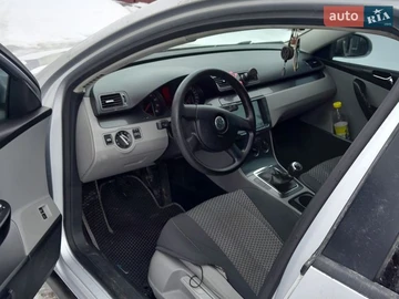 Авто Volkswagen Passat 2005 № 8684552