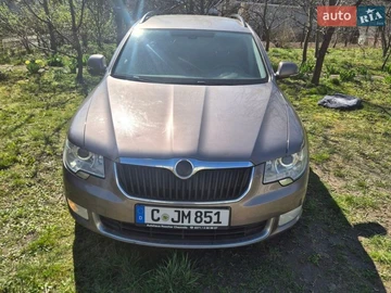 Авто Skoda Superb 2011 № 8684582
