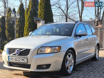 Авто Volvo V50 2011 № 8684681