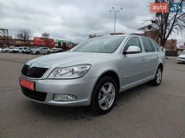 Авто Skoda Octavia 2012 № 8684835