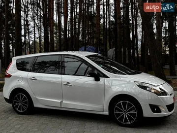 Авто Renault Grand Scenic 2011 № 8684836