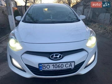 Авто Hyundai I30 2013 № 8684847
