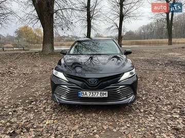 Авто Toyota Camry 2019 № 8685091