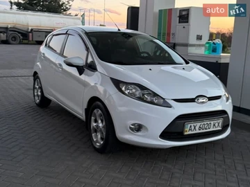 Авто Ford Fiesta 2011 № 8685244