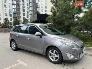 Авто Renault Grand Scenic 2011 № 8685293