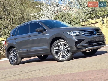Авто Volkswagen Tiguan 2023 № 8685339