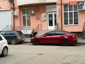 Авто Tesla Model 3 2025 № 8685486