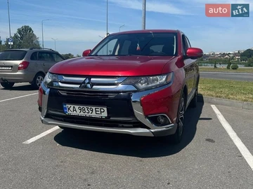Авто Mitsubishi Outlander 2015 № 8685568
