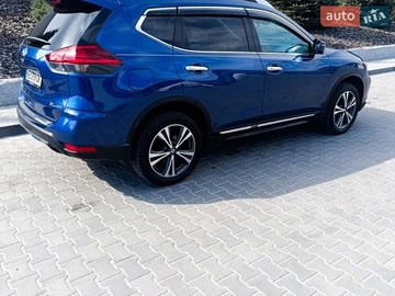Авто Nissan Rogue 2017 № 8685663
