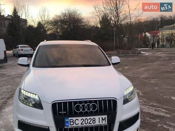 Авто Audi Q7 2010 № 8685666