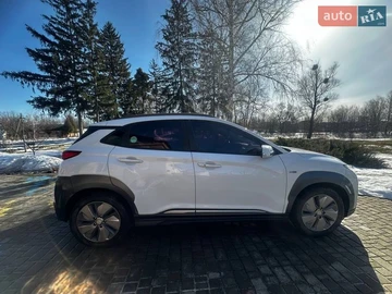 Авто Hyundai Kona 2018 № 8685677