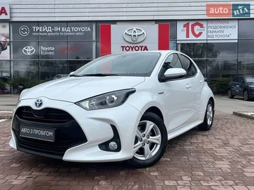 Авто Toyota Yaris 2021 № 8685684