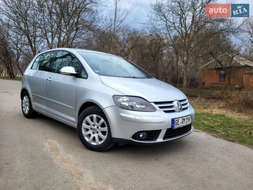Авто Volkswagen Golf Plus 2005 № 8685746